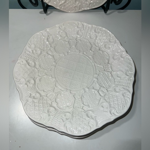 🔥New San Marco Embossed Salad/ Dessert Plates Set Of 6 Made In Italy - Picture 3 of 6